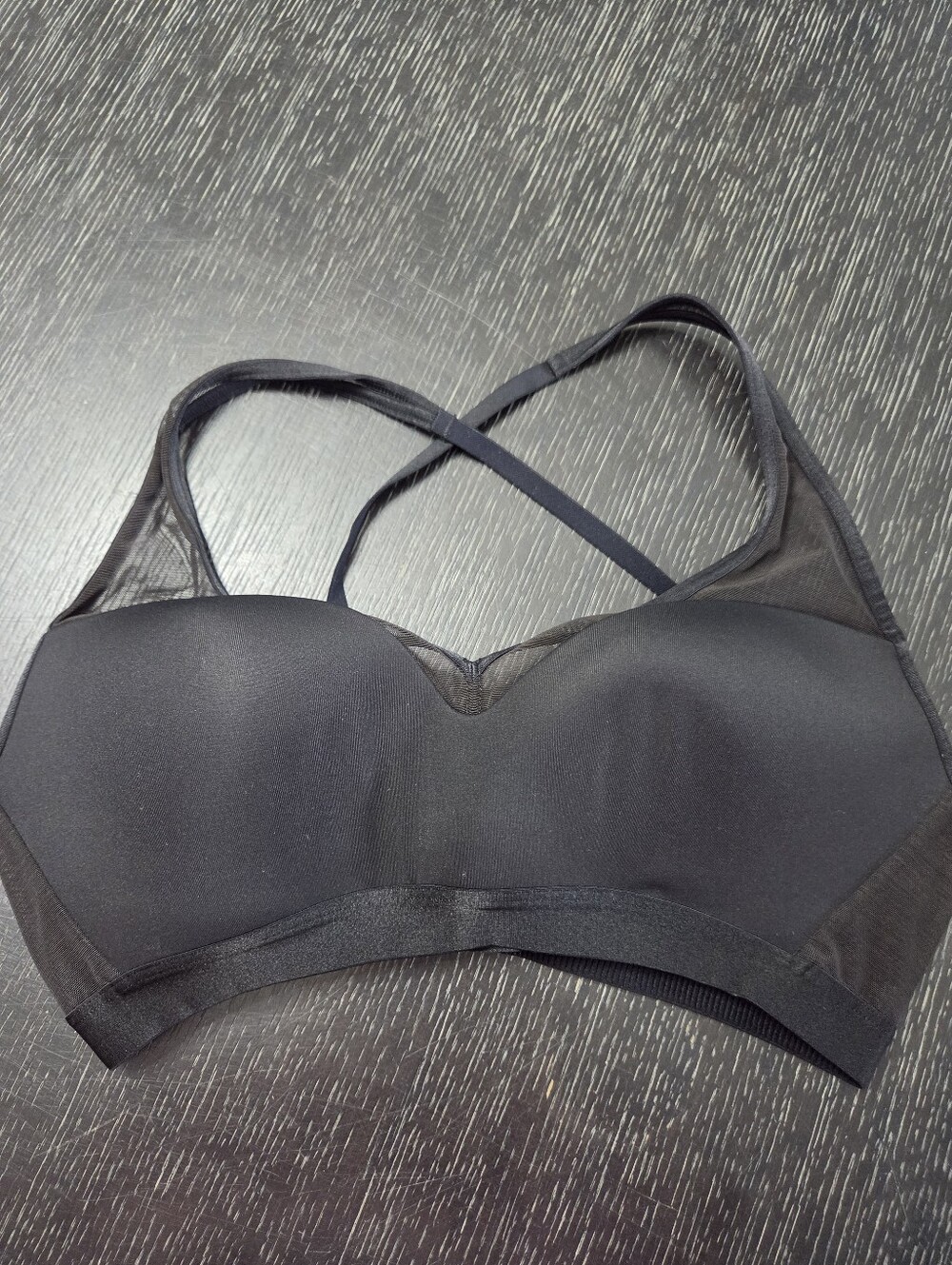 Victoria's Secret Black Mesh-Panel Sports Bra 36C Medium Support